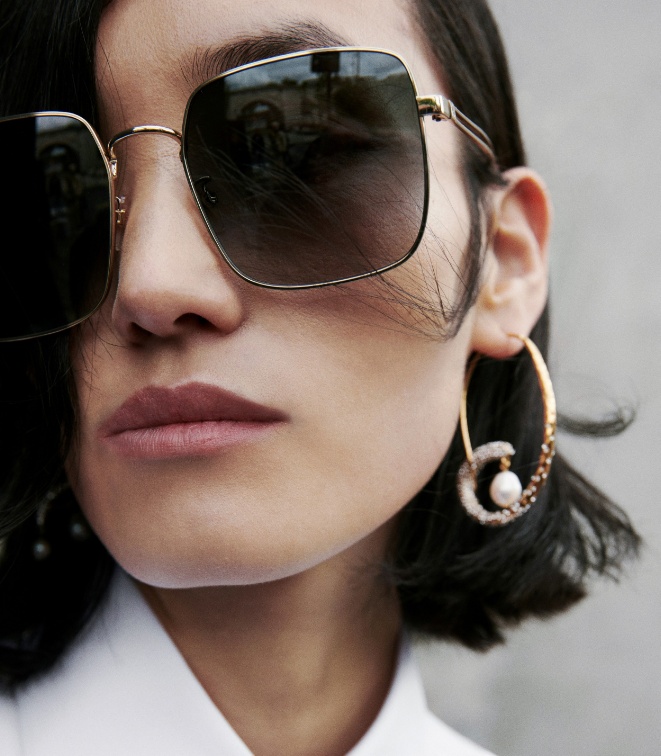 темные очки квадратной формы с модных показов весна-лето 2020 от бренда Givenchy